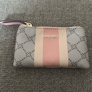 Nine West change purse